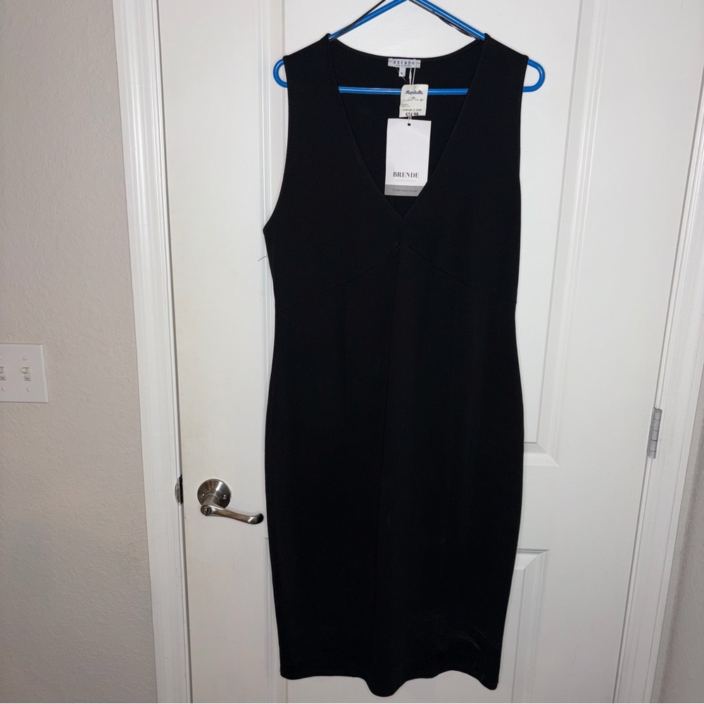 Elegant Black Sleeveless Dress by BRENDE